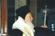 Η  Α.Θ.Π. ο Οικ. Πατριαρχης κ. Βαρθολομαίος κατά την χοροστασίαν εις τον Ι.Ν. Ευαγγελιστρίας Μπογιατζίκιοϊ . 25.3.2001